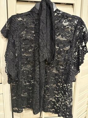 Black Lace Short-Sleeve Lace Top